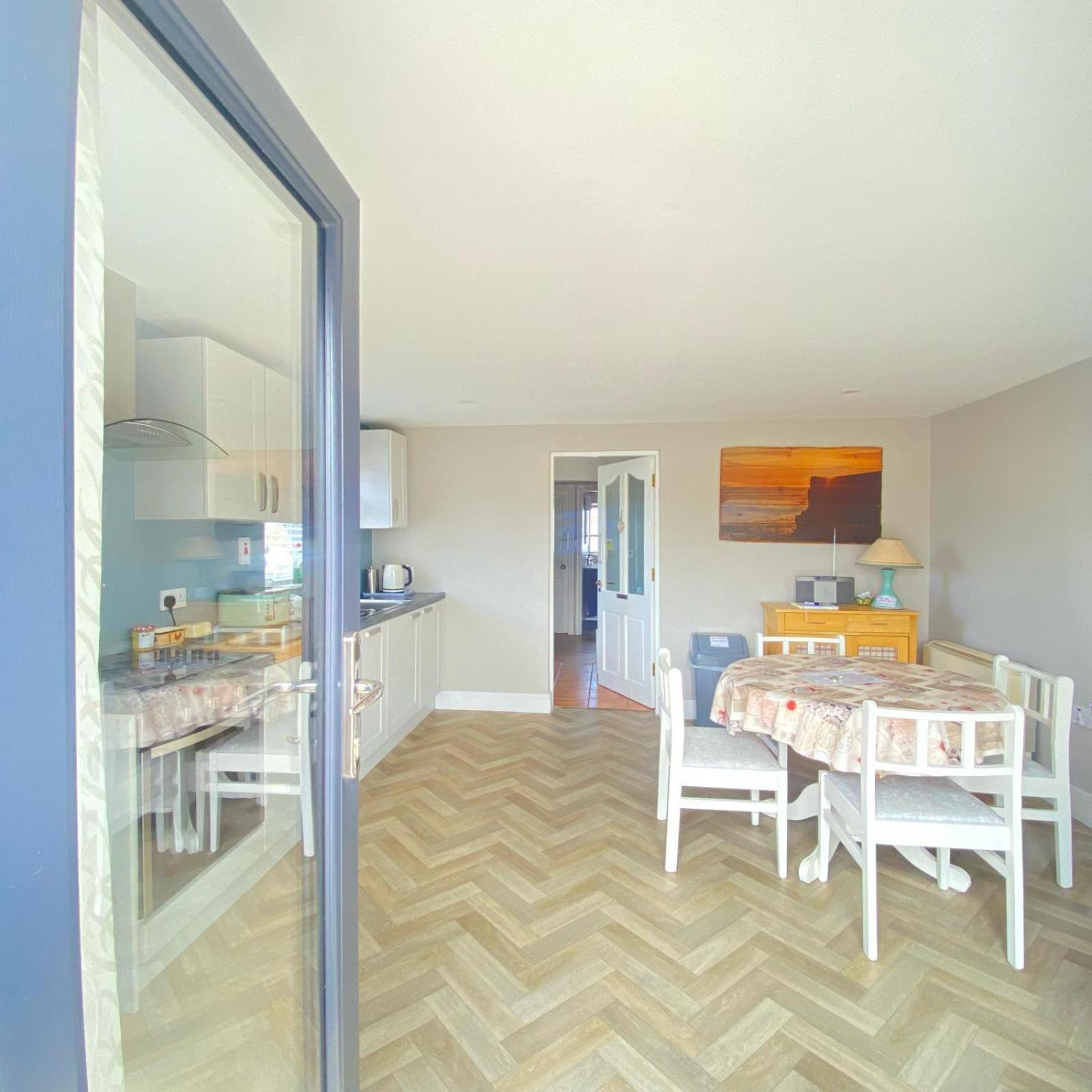 Luxury Holiday Rental With Sea Views On The Wild Atlantic Way Tralee Extérieur photo